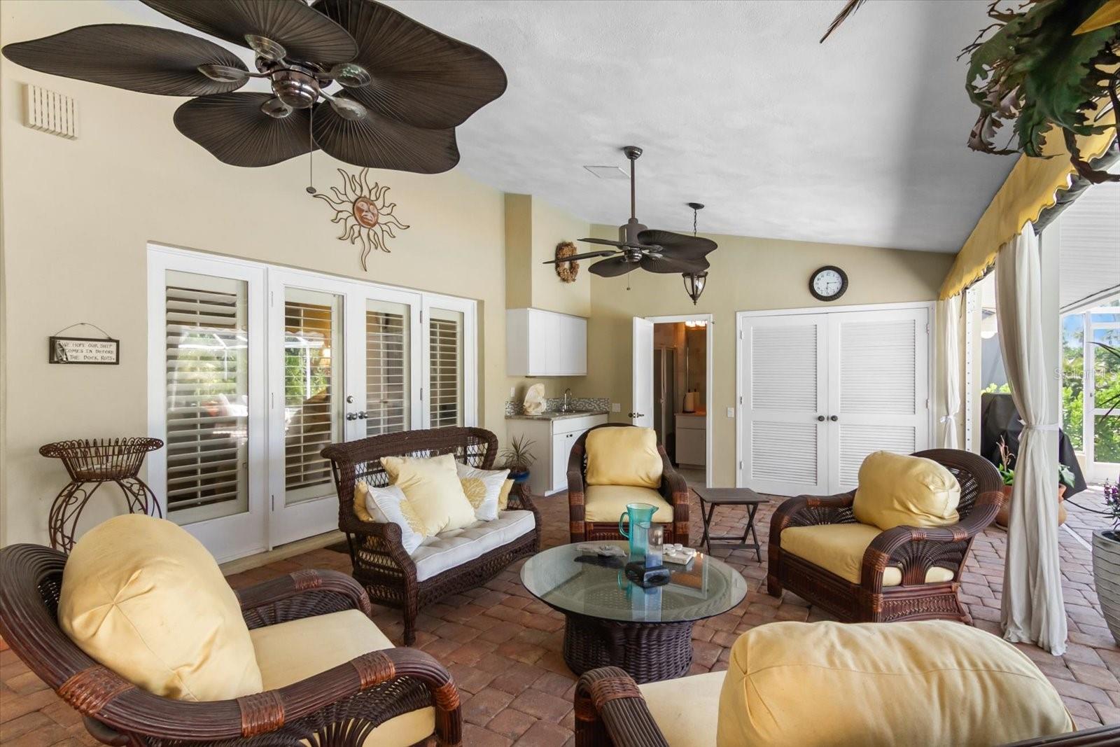 Image 36 of 73 For 204 Windward Drive