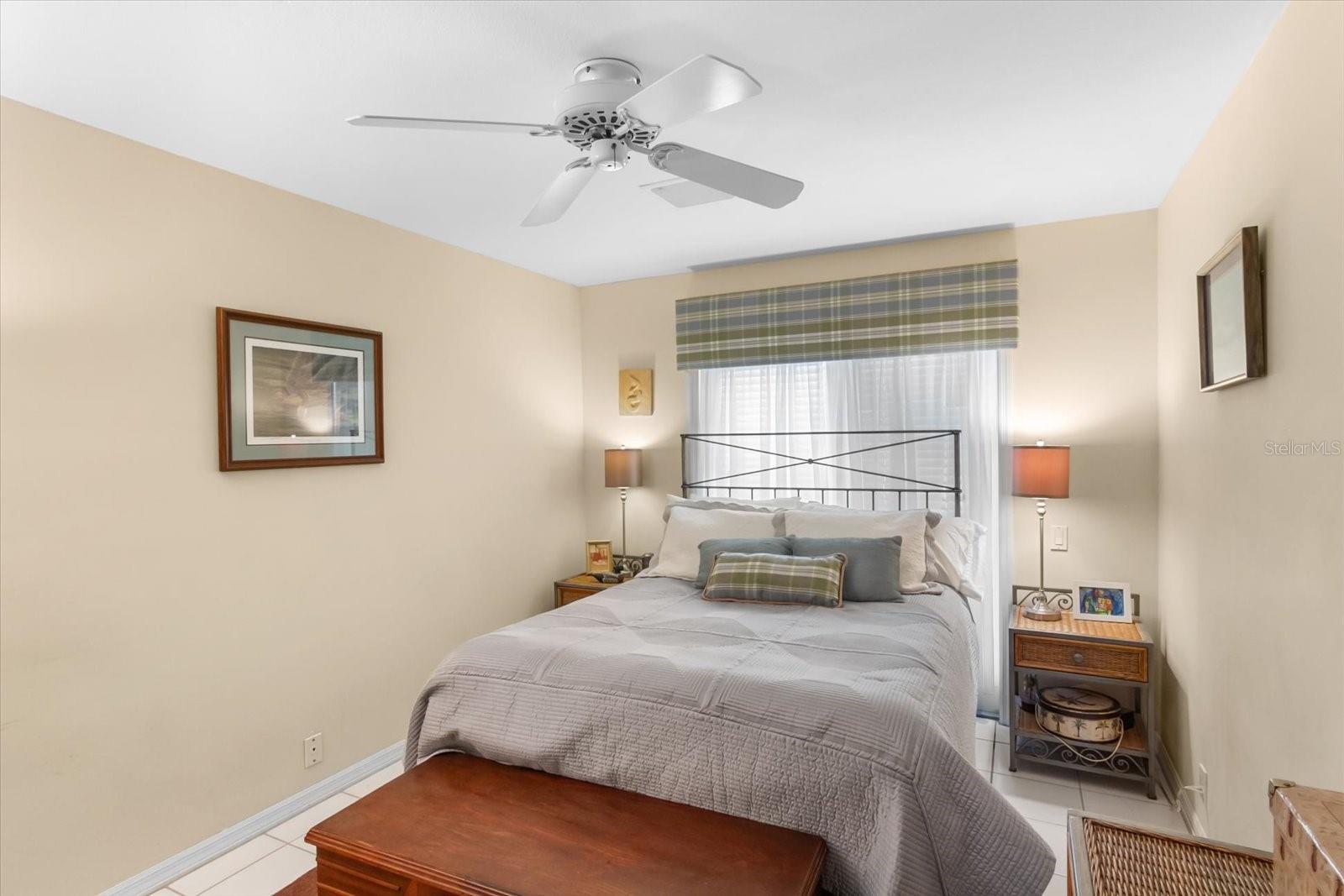 Image 41 of 73 For 204 Windward Drive