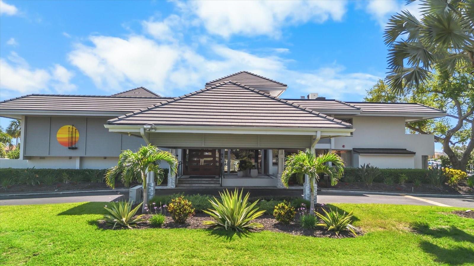 Image 45 of 73 For 204 Windward Drive