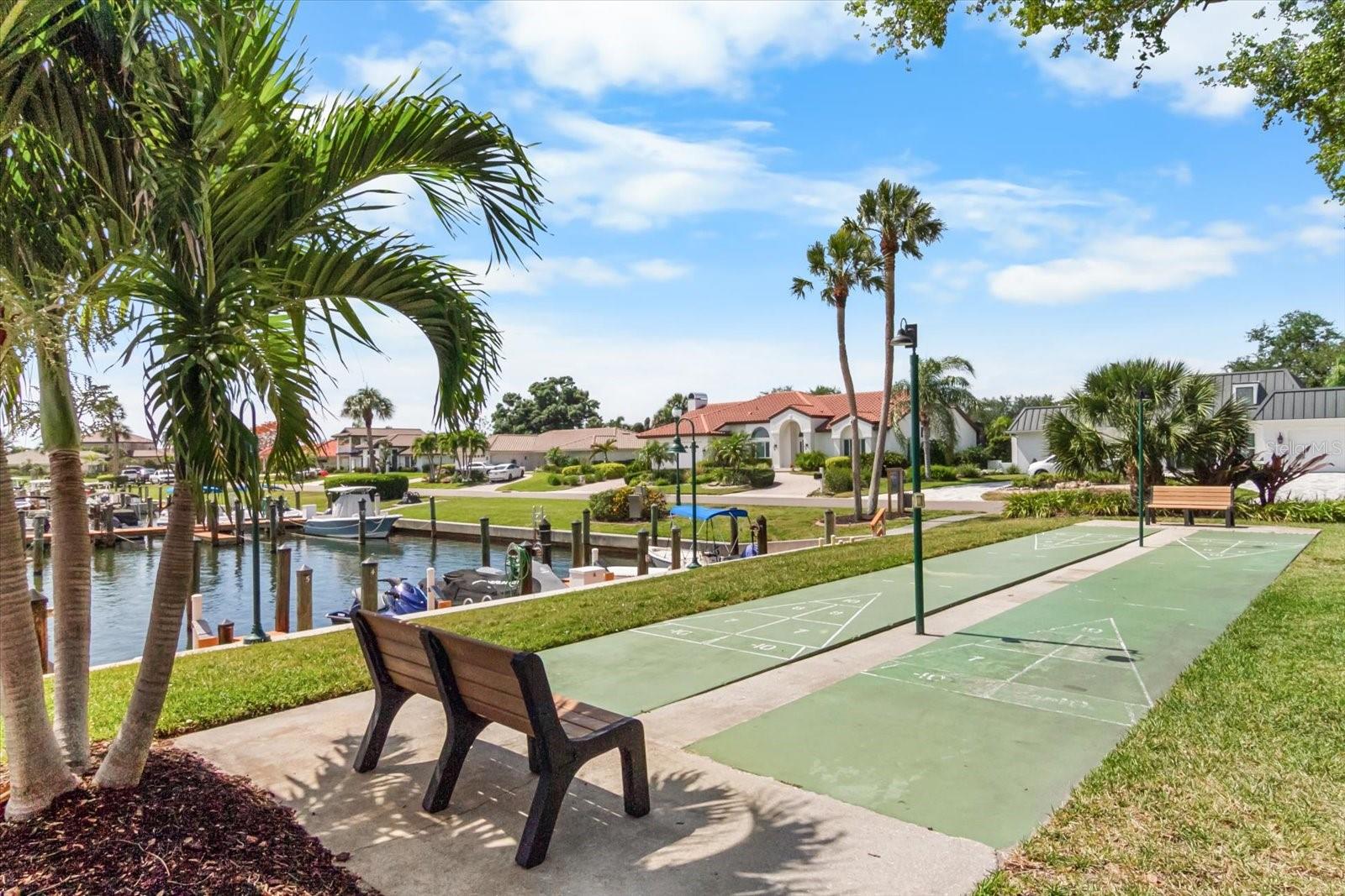 Image 62 of 73 For 204 Windward Drive