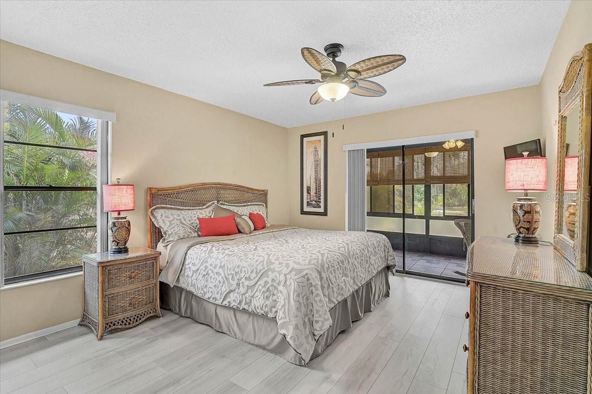 Image 13 of 55 For 4169 66th Street Circle W H