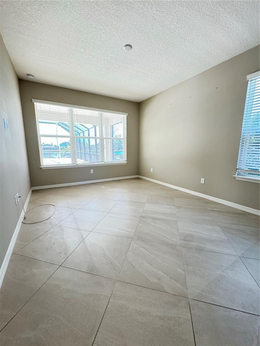 Image 25 of 61 For 5922 Anise Drive