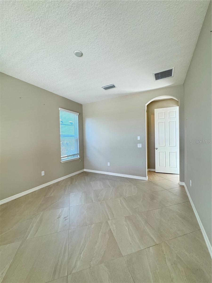 Image 26 of 61 For 5922 Anise Drive