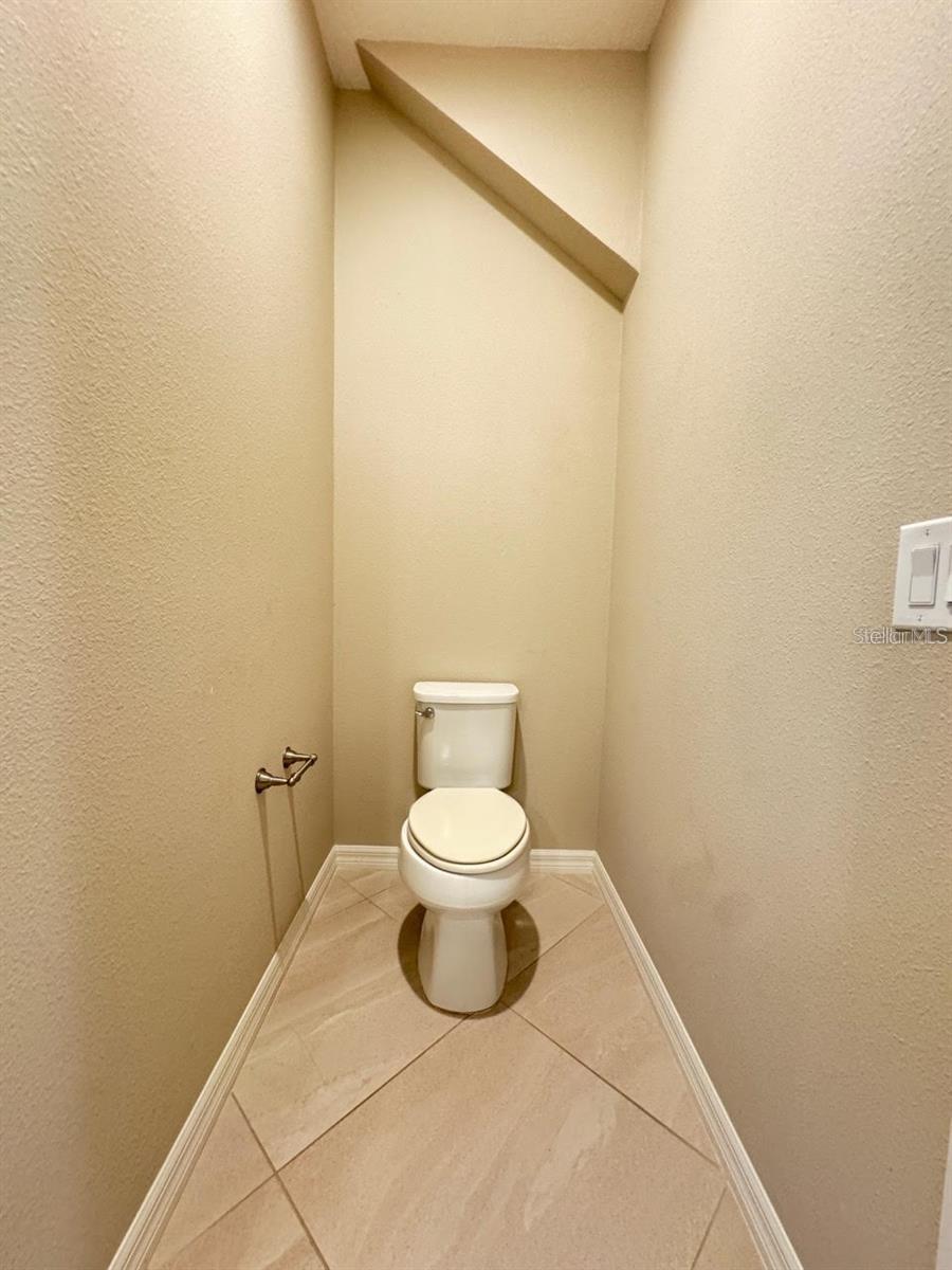 Image 32 of 61 For 5922 Anise Drive