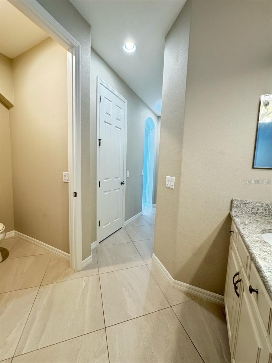 Image 33 of 61 For 5922 Anise Drive