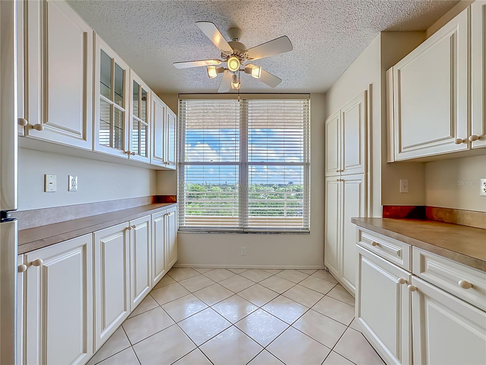 Image 6 of 39 For 3740 Pinebrook Circle 607