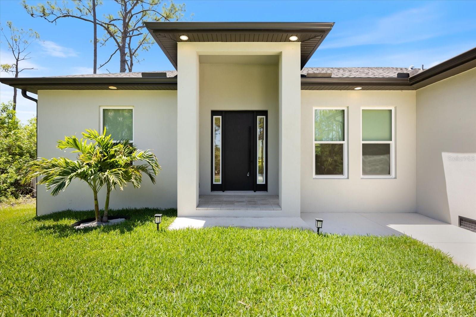 Image 3 of 35 For 12133 Federal Avenue