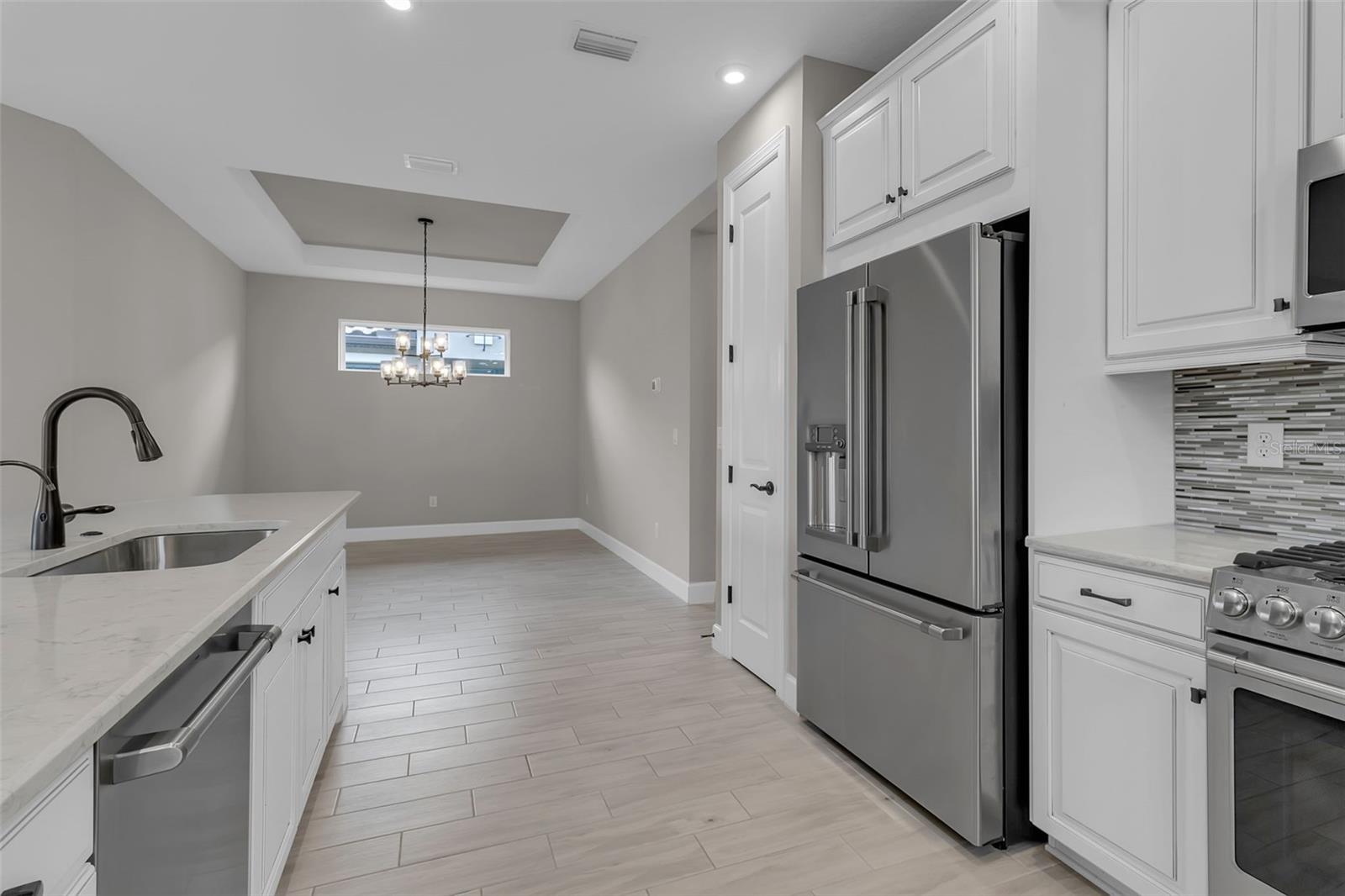 Image 16 of 84 For 4755 Motta Court