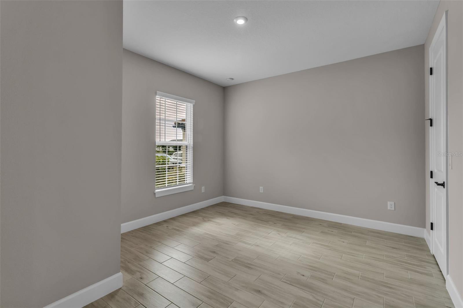 Image 22 of 84 For 4755 Motta Court