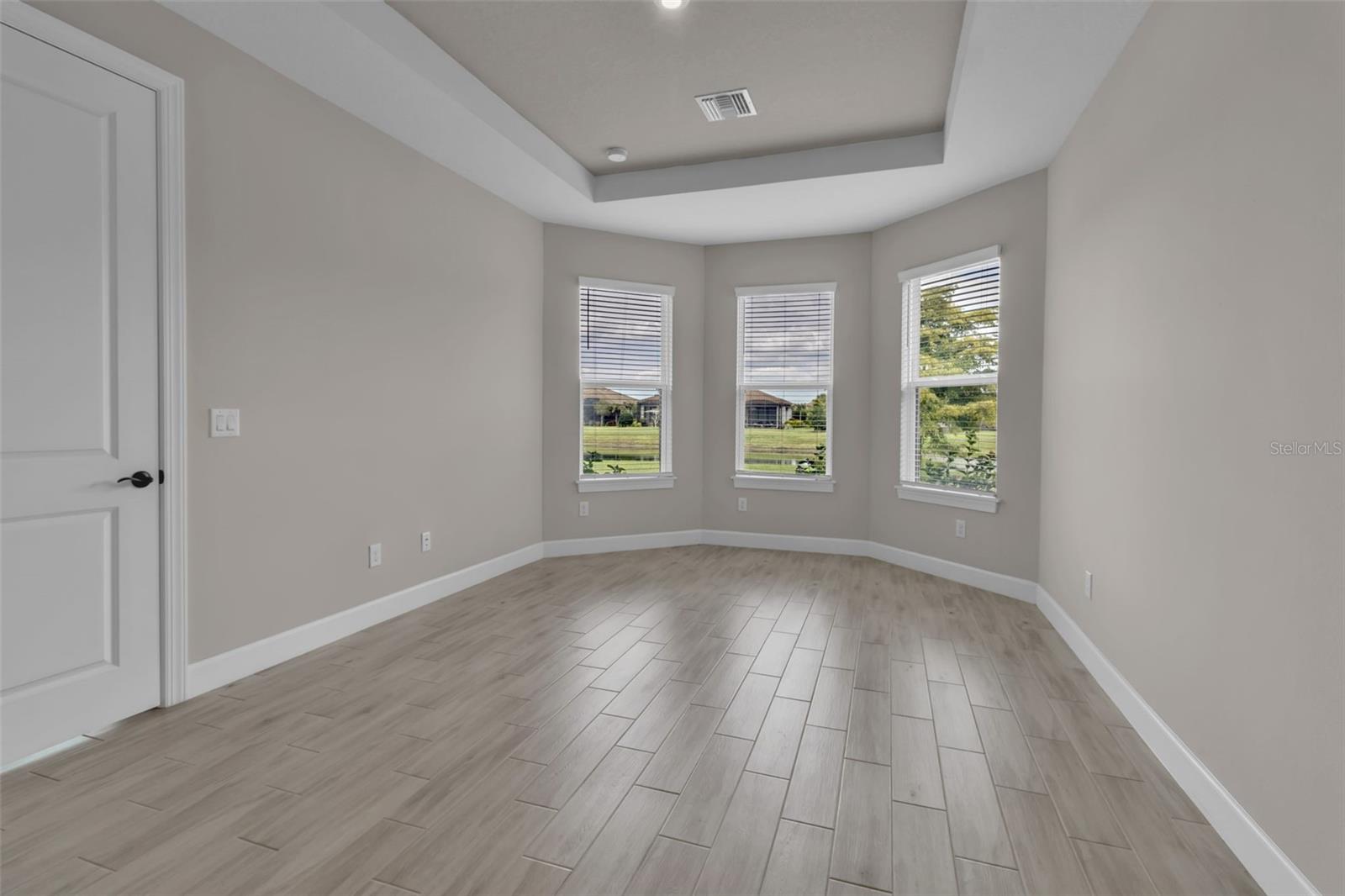 Image 8 of 84 For 4755 Motta Court