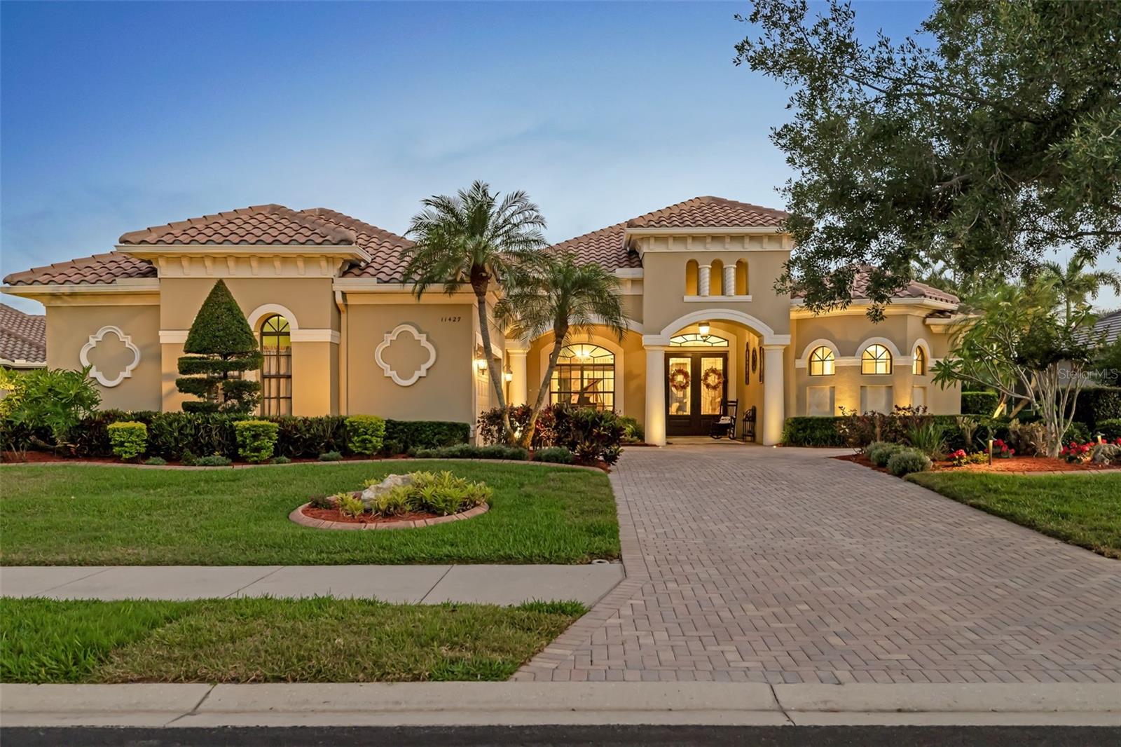 Image 50 of 84 For 11427 Savannah Lakes Drive
