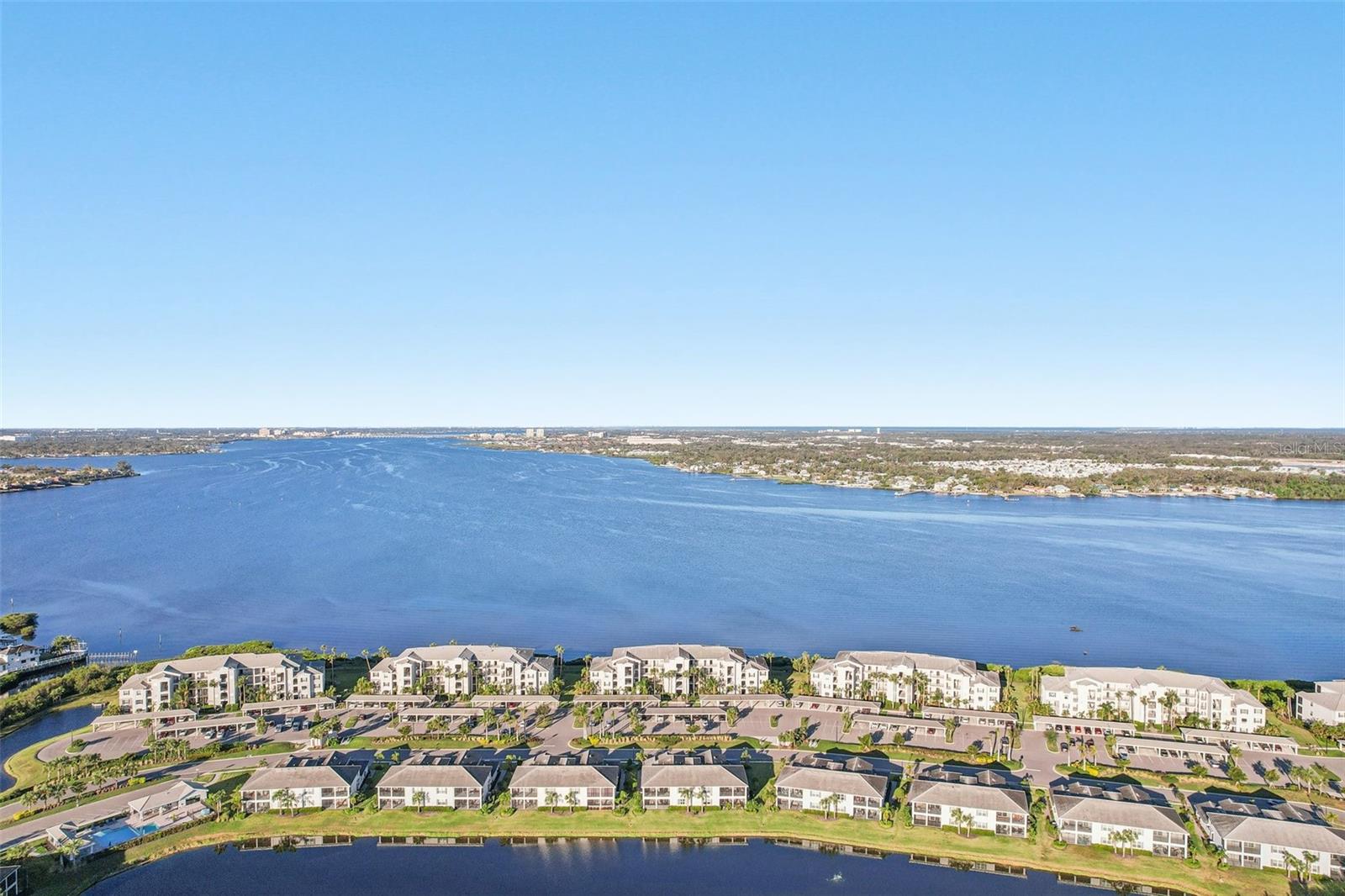 Image 3 of 67 For 931 Tidewater Shores Loop 931