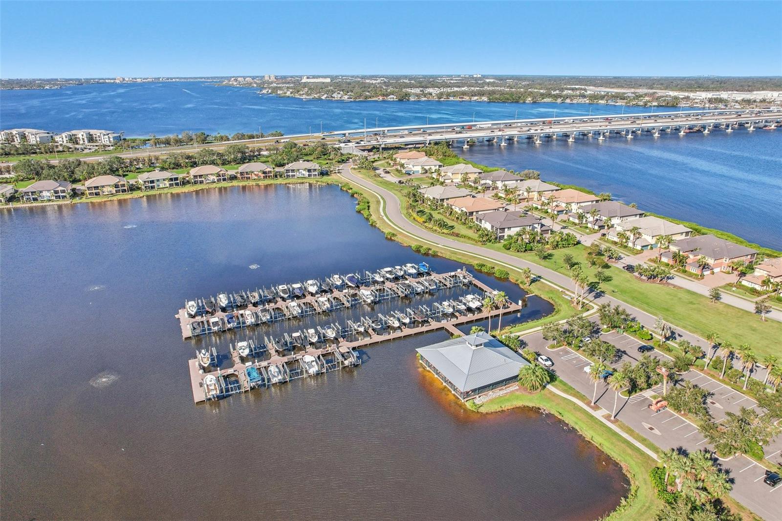 Image 50 of 67 For 931 Tidewater Shores Loop 931