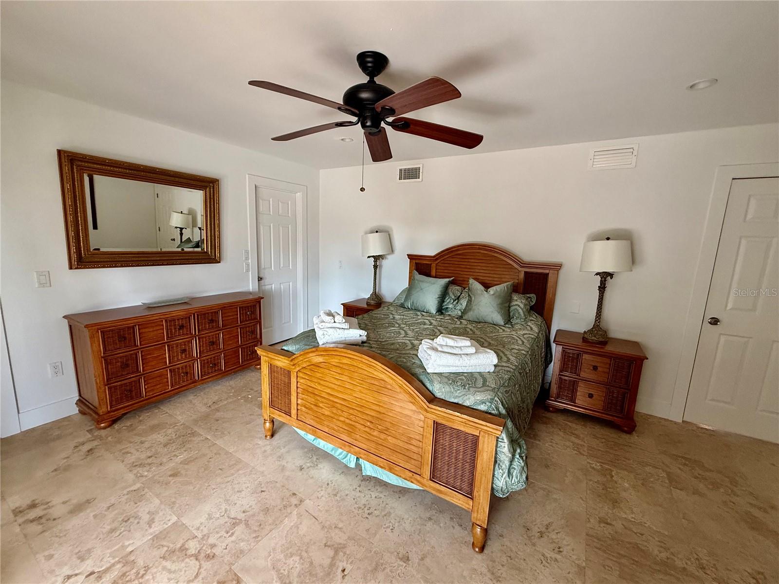Image 11 of 50 For 1257 Tree Bay Lane