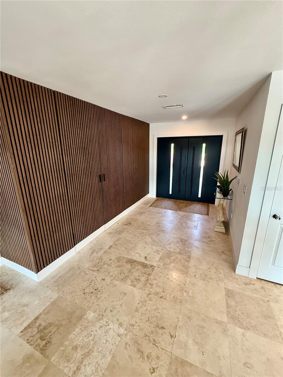 Image 6 of 50 For 1257 Tree Bay Lane