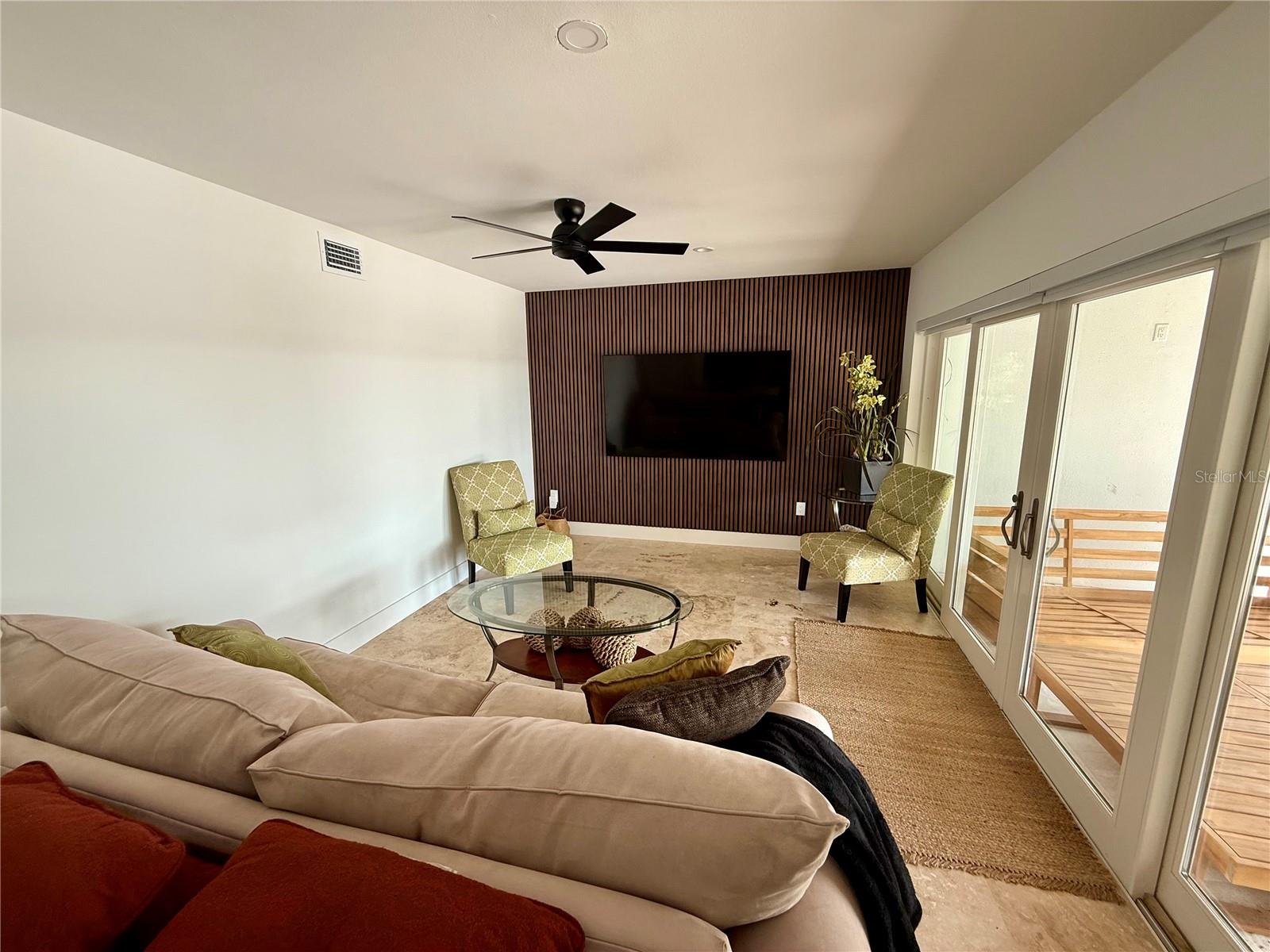 Image 8 of 50 For 1257 Tree Bay Lane