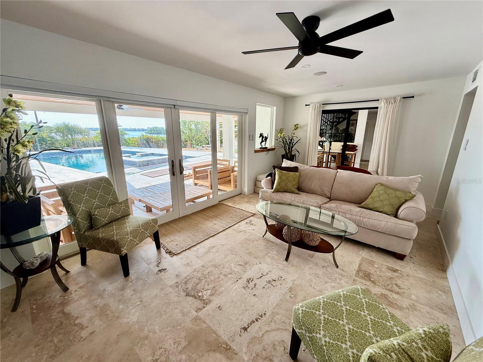 Image 9 of 50 For 1257 Tree Bay Lane