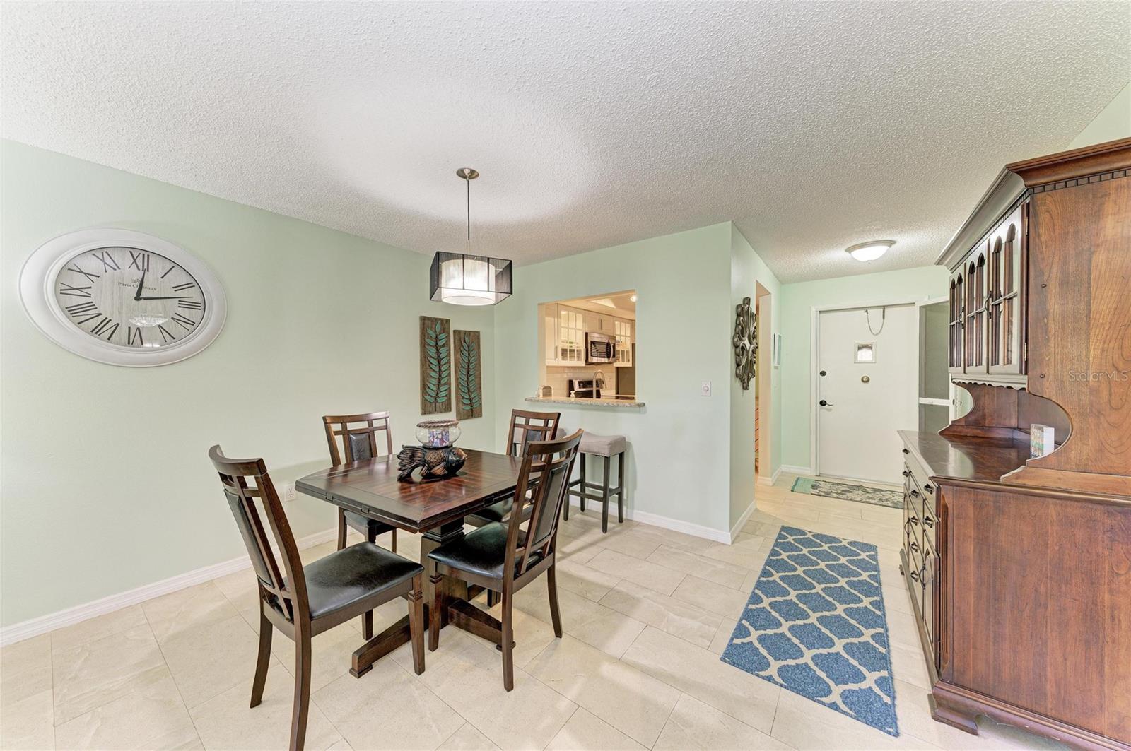 Image 19 of 43 For 4412 Spicewood Drive E