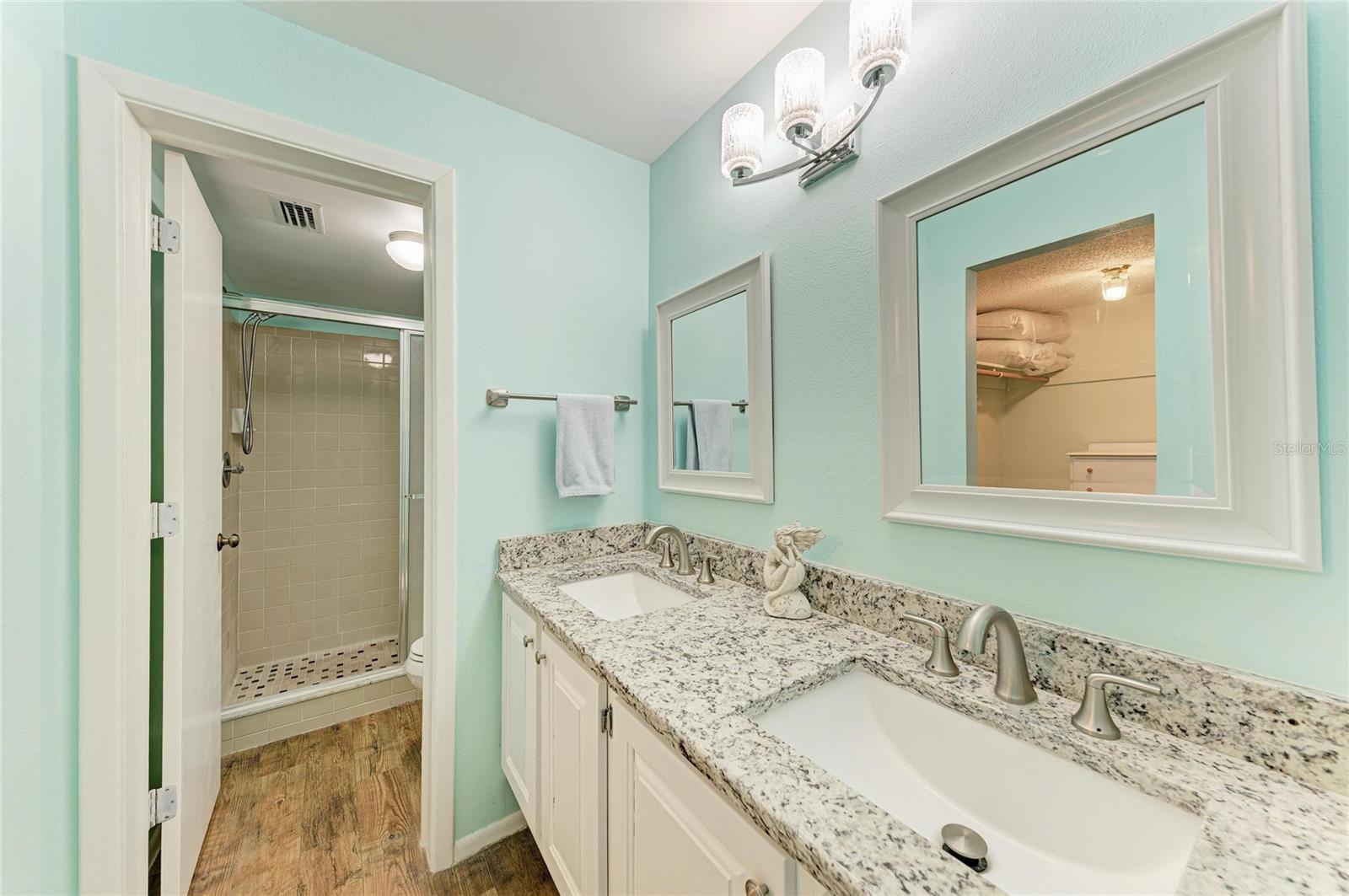 Image 26 of 43 For 4412 Spicewood Drive E