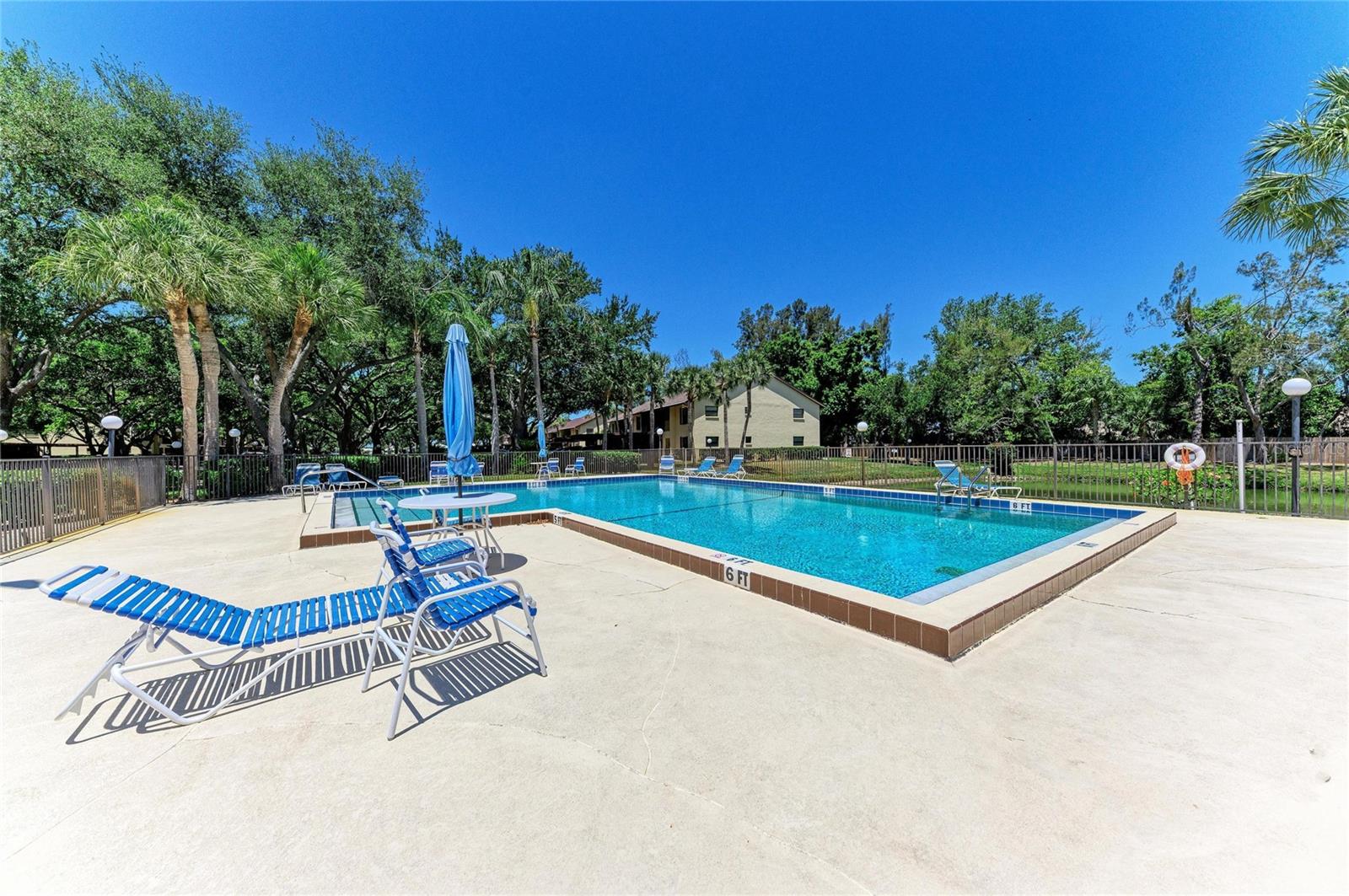 Image 39 of 43 For 4412 Spicewood Drive E