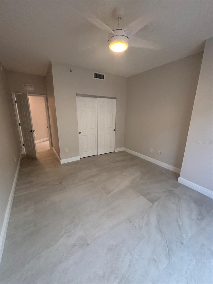 Image 11 of 34 For 6536 Moorings Point Circle 101