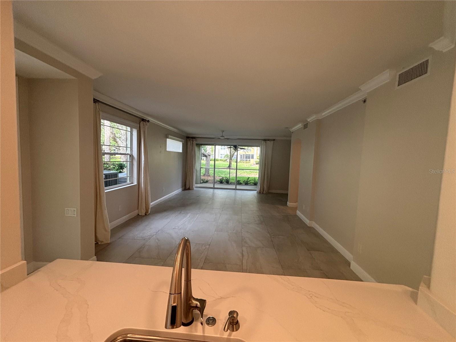 Image 7 of 34 For 6536 Moorings Point Circle 101