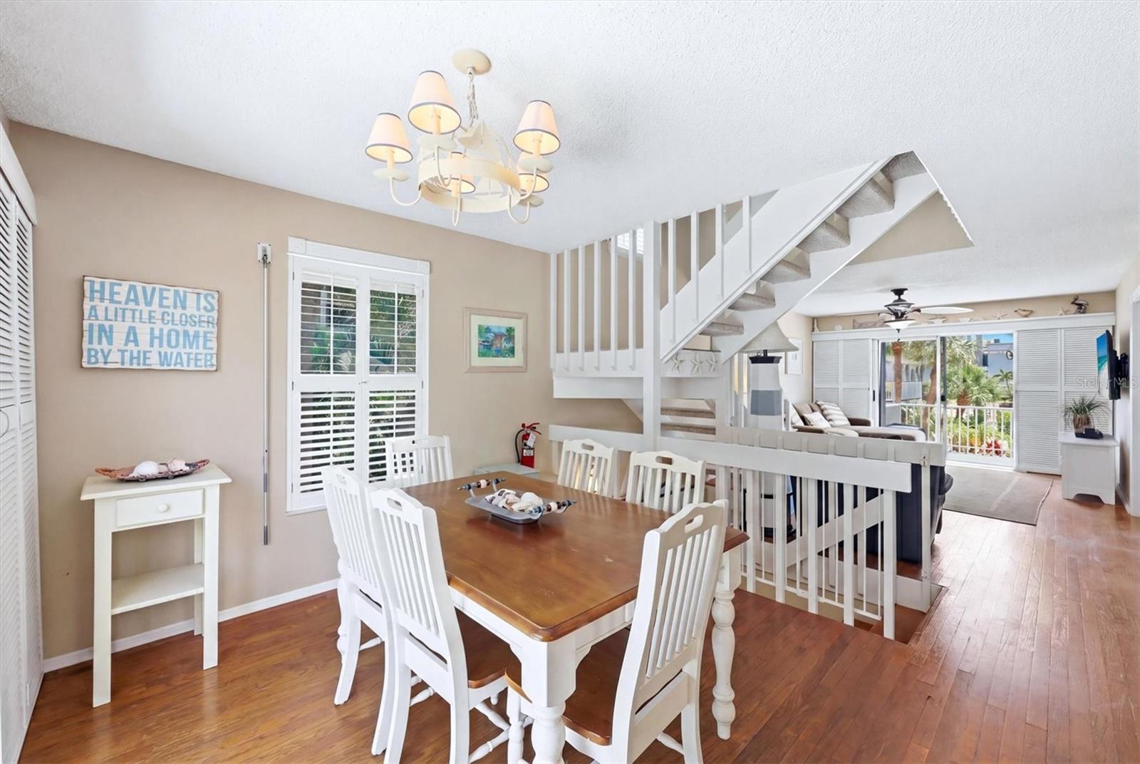 Image 14 of 48 For 6325 Gulf Drive