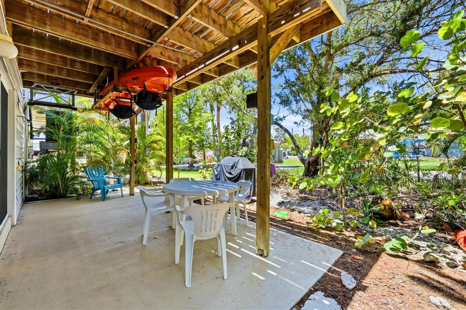 Image 39 of 48 For 6325 Gulf Drive