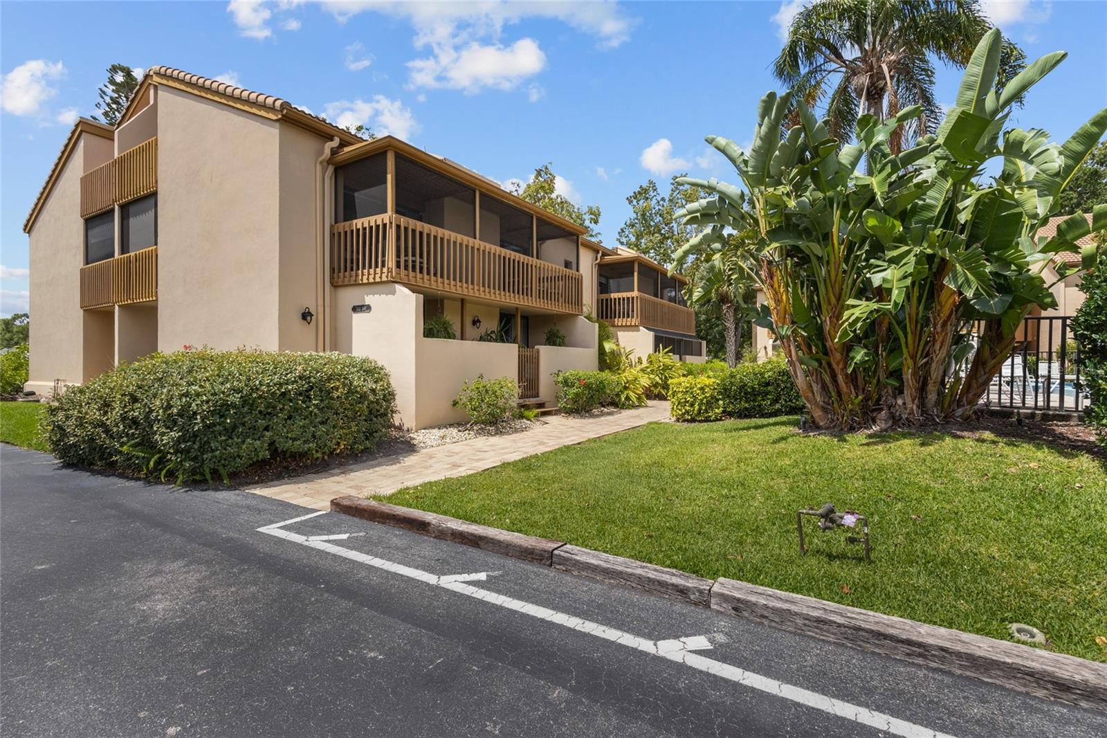 Image 3 of 21 For 3037 Willow Green Drive 12
