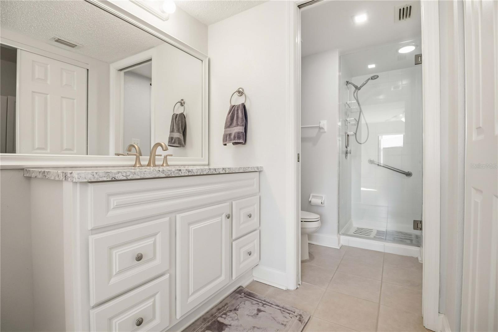 Image 30 of 47 For 4420 46th Avenue W 104