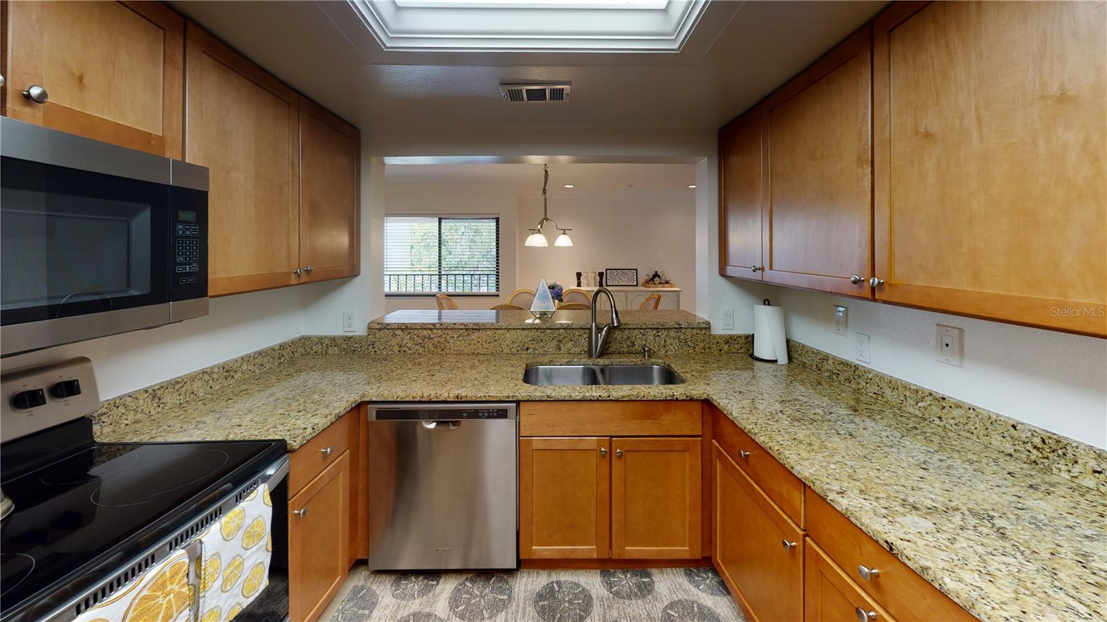 Image 9 of 38 For 2749 Orchid Oaks Drive 302