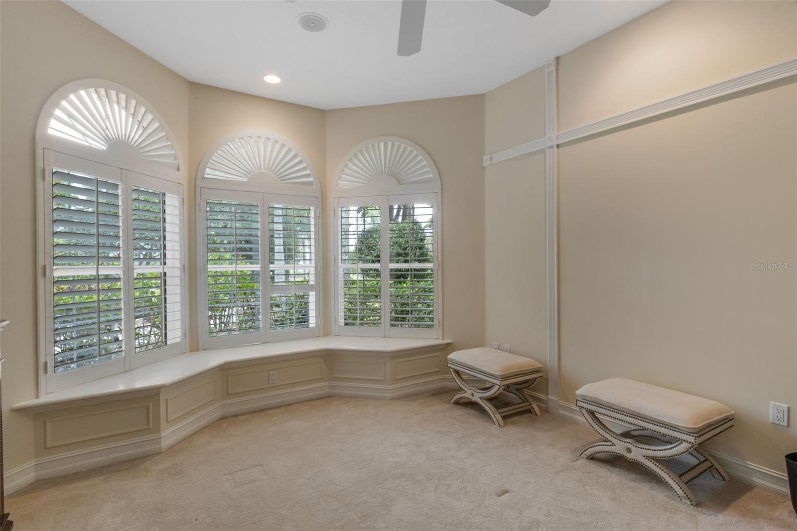Image 36 of 100 For 7004 Portmarnock Place