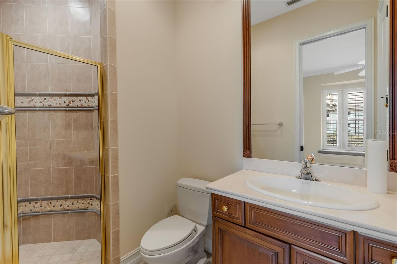 Image 41 of 100 For 7004 Portmarnock Place