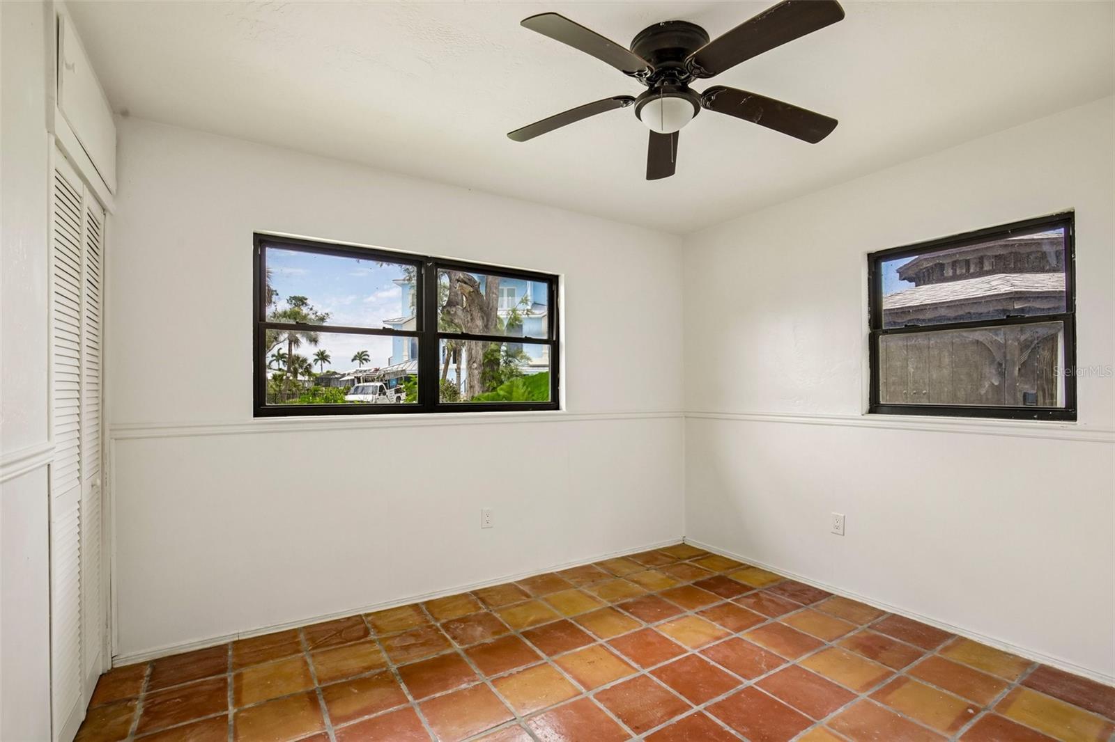 Image 21 of 34 For 807 Lucille Avenue