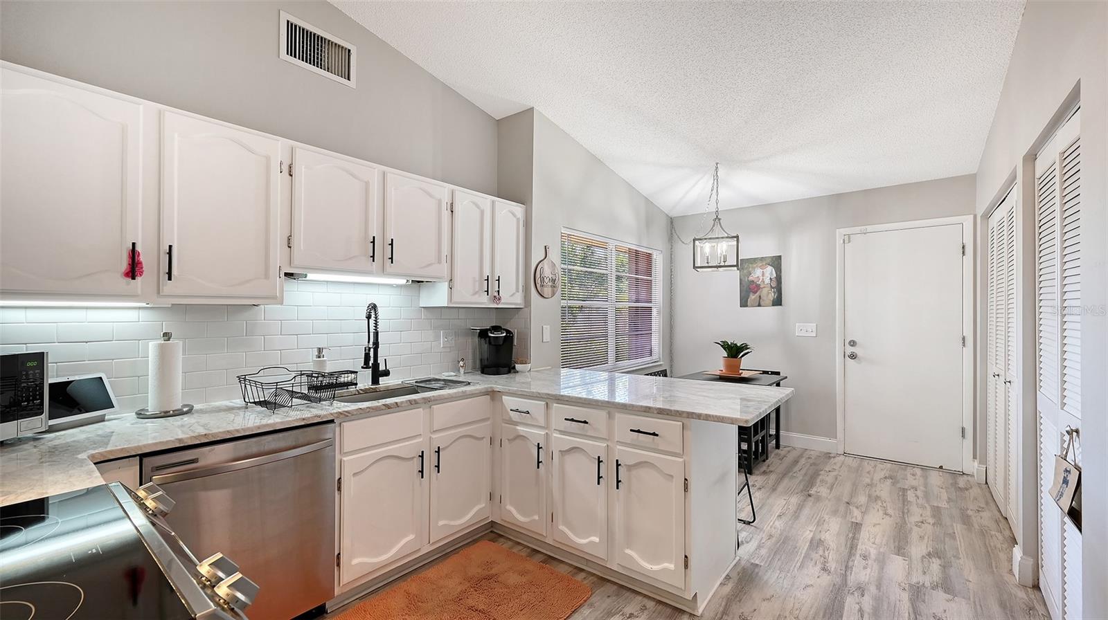 Image 8 of 26 For 5649 Westwind Lane