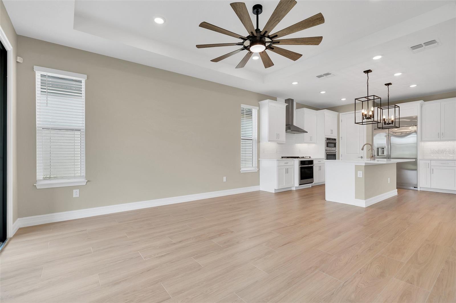 Image 13 of 54 For 2217 6th Street E