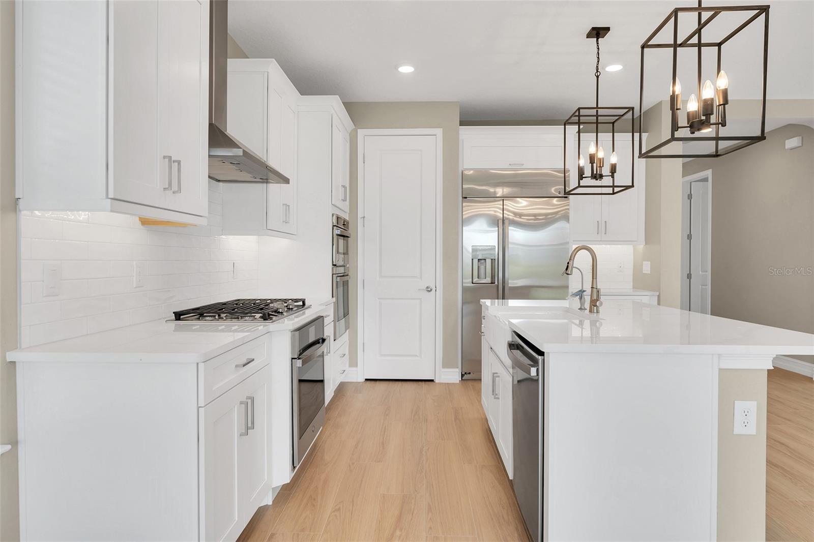 Image 16 of 54 For 2217 6th Street E