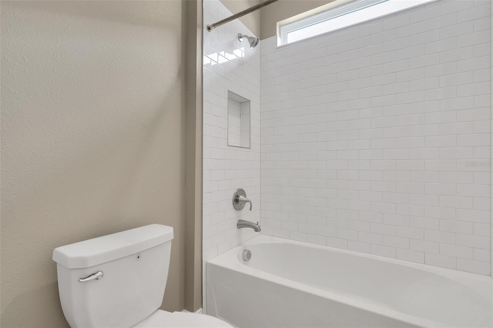Image 19 of 54 For 2217 6th Street E