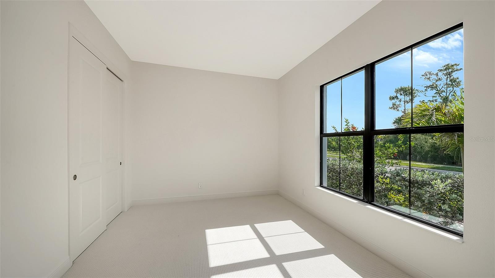Image 30 of 43 For 524 Bocelli Drive