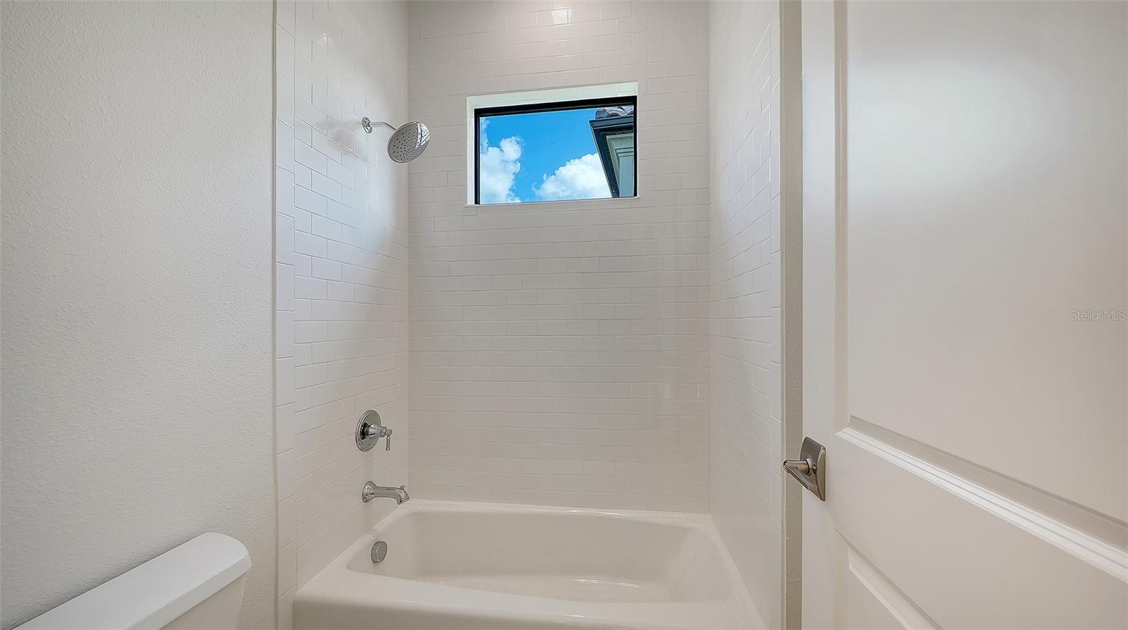 Image 32 of 43 For 524 Bocelli Drive