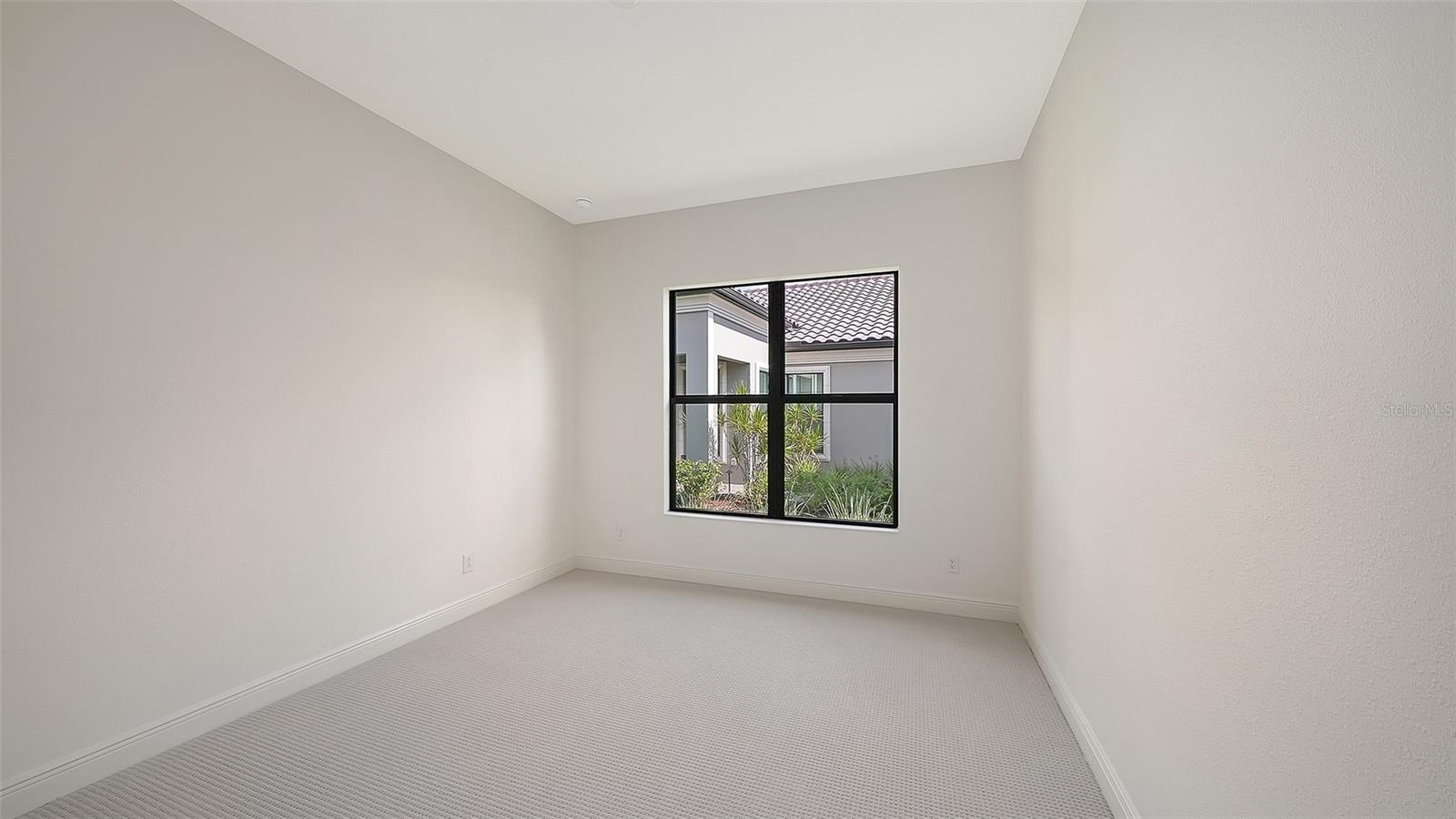 Image 33 of 43 For 524 Bocelli Drive