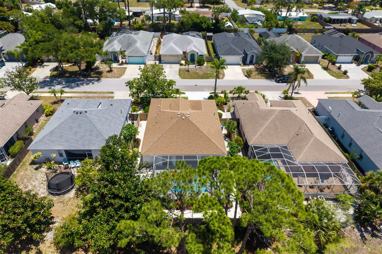 Image 32 of 39 For 5370 Matthew Court