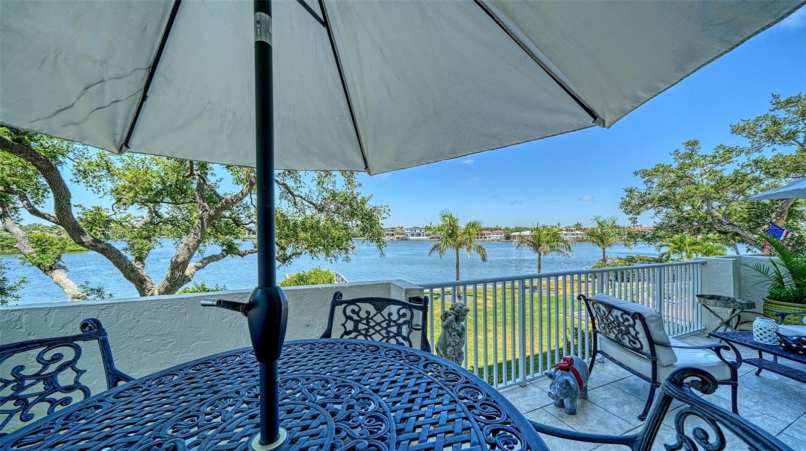 Image 13 of 70 For 1355 Portofino Drive 103