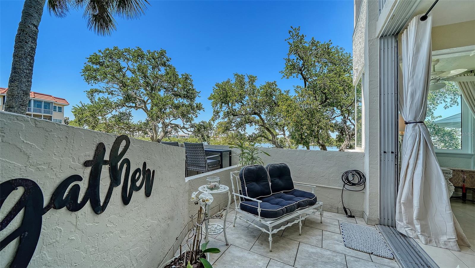 Image 21 of 70 For 1355 Portofino Drive 103
