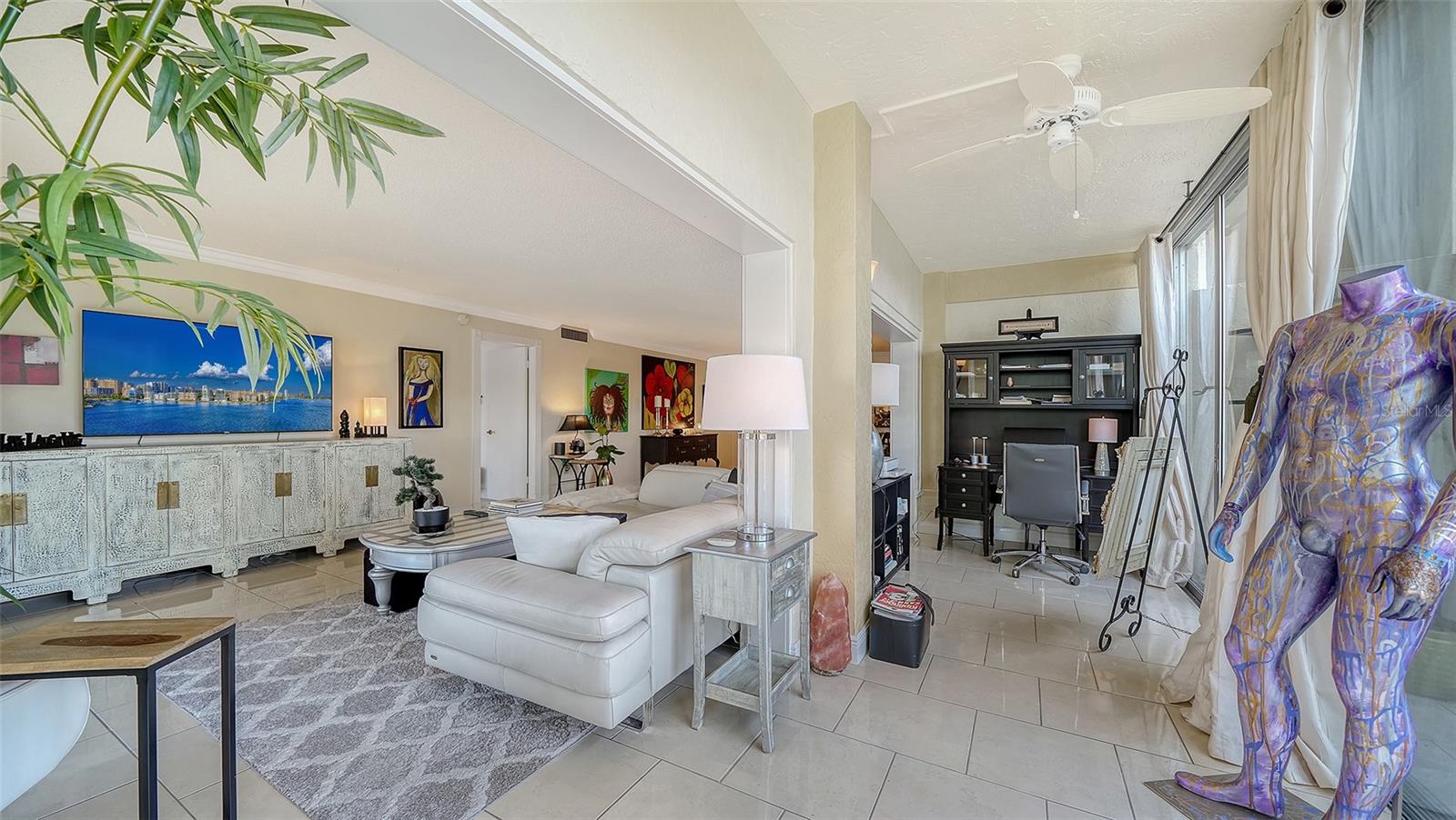Image 23 of 70 For 1355 Portofino Drive 103