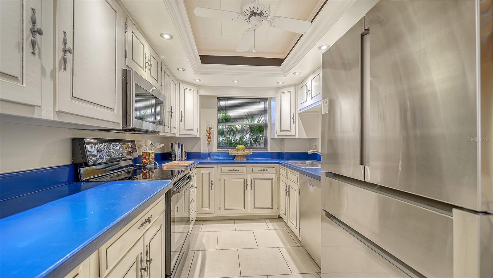 Image 32 of 70 For 1355 Portofino Drive 103