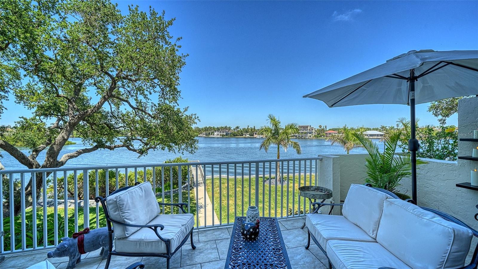 Image 45 of 70 For 1355 Portofino Drive 103