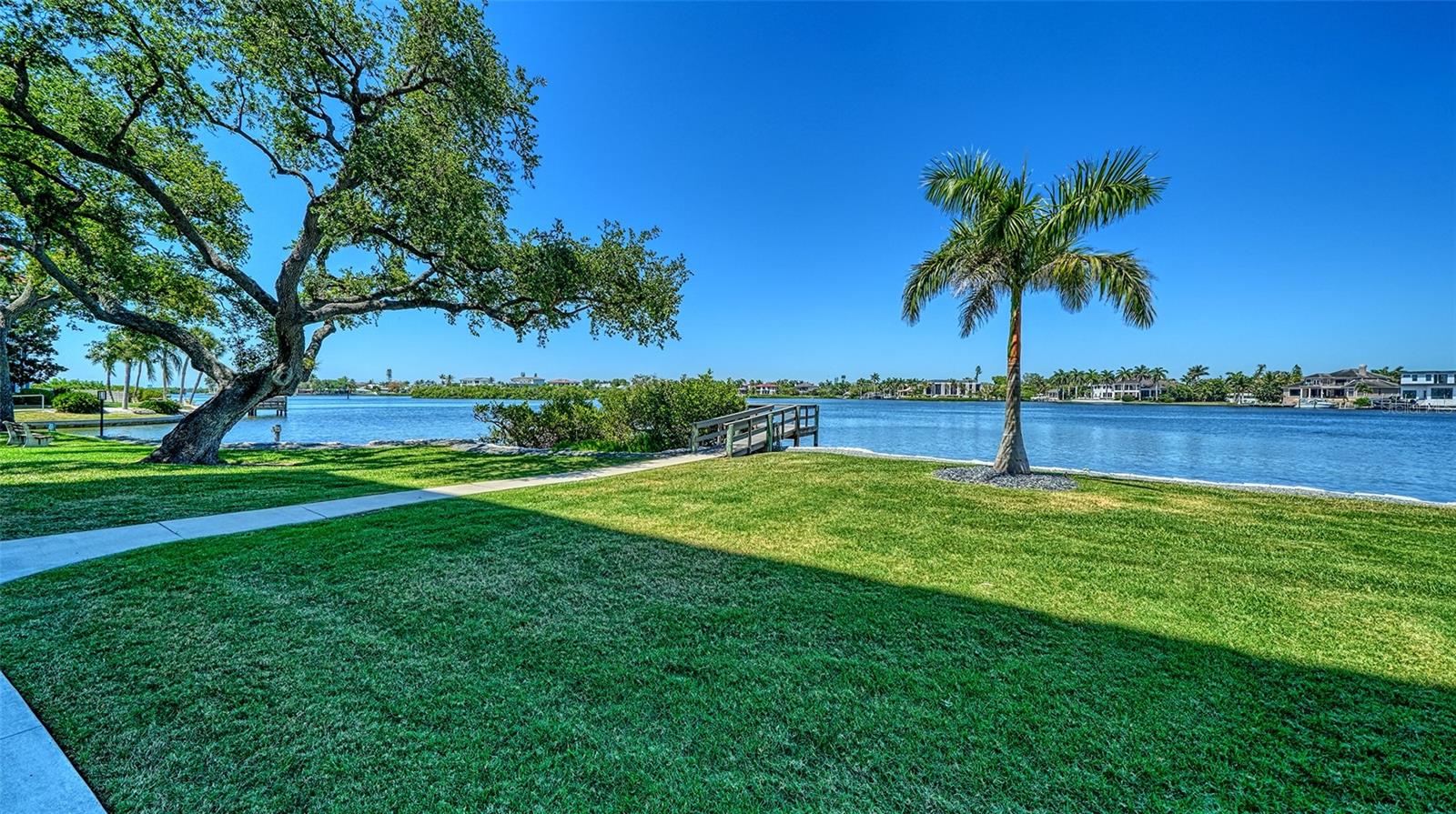 Image 63 of 70 For 1355 Portofino Drive 103