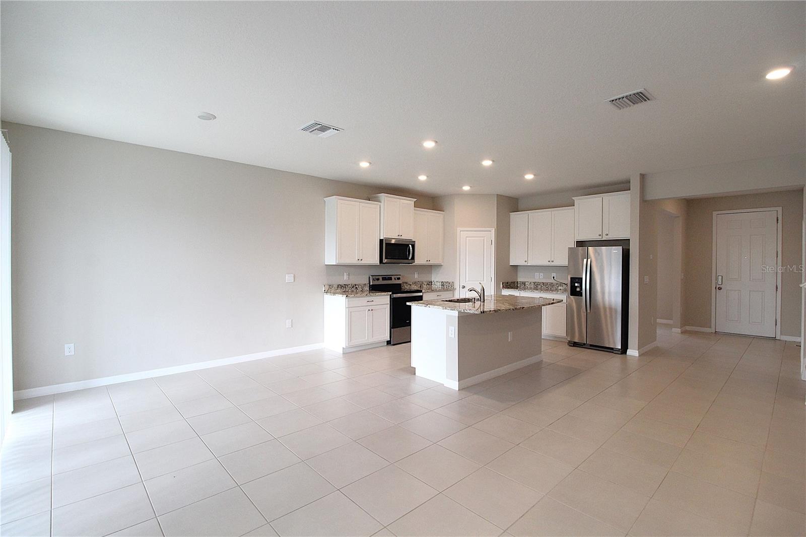 Image 3 of 21 For 511 158th Street E