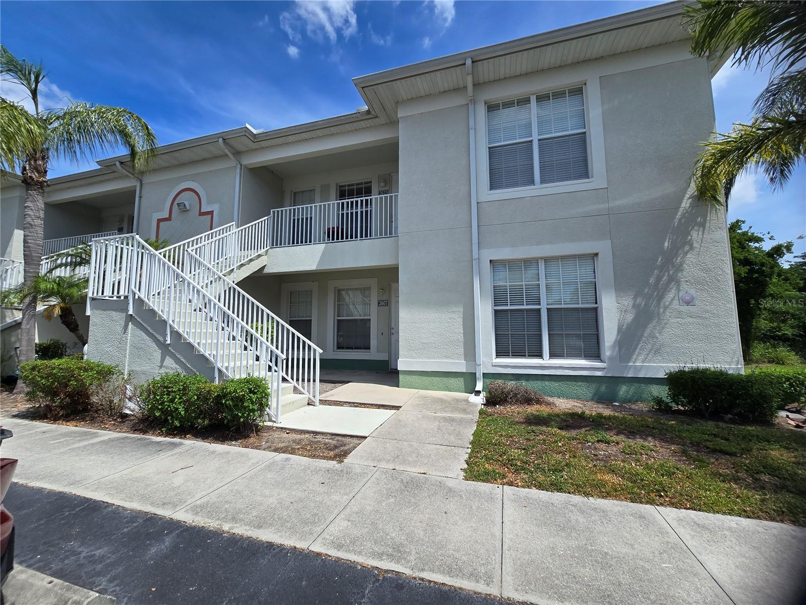Image 4 of 19 For 2607 River Preserve Court 2607